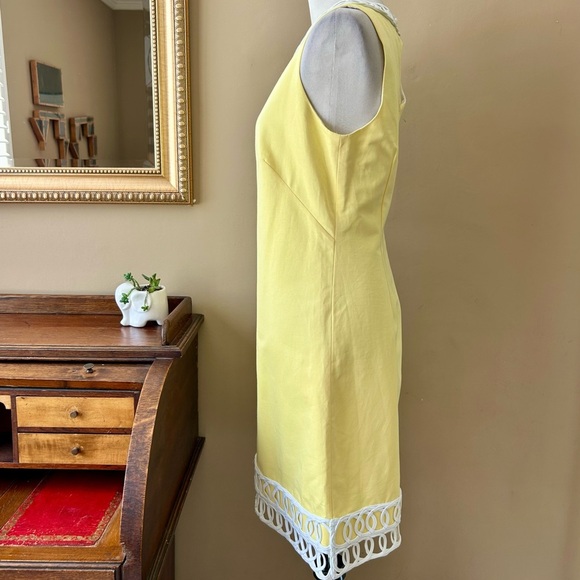 Lilly Pulitzer Butter Yellow Cotton Sleeveless Shift Dress White Lace Trim Sz 10 - Picture 5 of 10